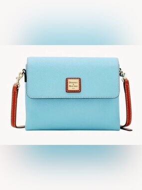 Dooney & Bourke Pebble Grain Hunter Crossbody in Caribbean Blue EUC MSRP: $338